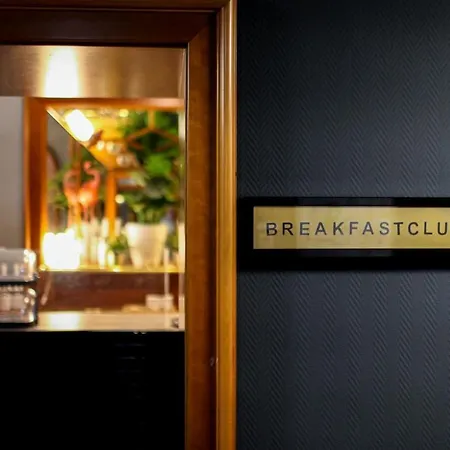 Hotel Boutique Krone 3*