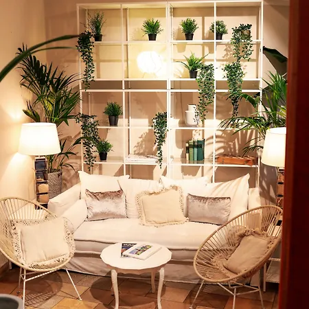 Hotel Boutique Krone 3*