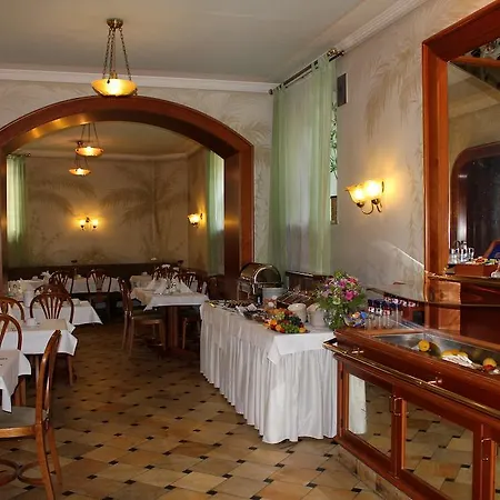 Ξενοδοχείο Boutique Krone 3*