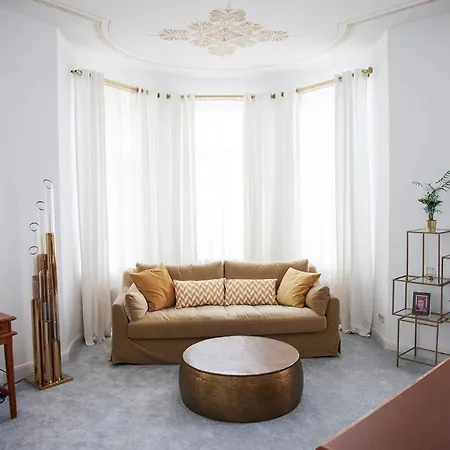 Hotel Boutique Krone 3*